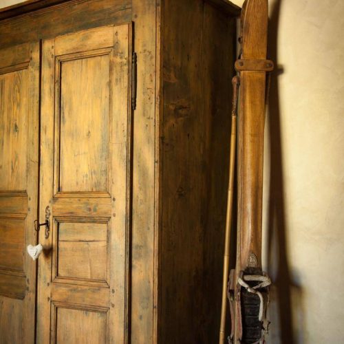 Armoire