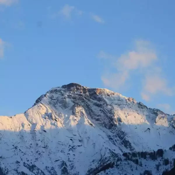 Une des montagnes vue depuis le gîte...