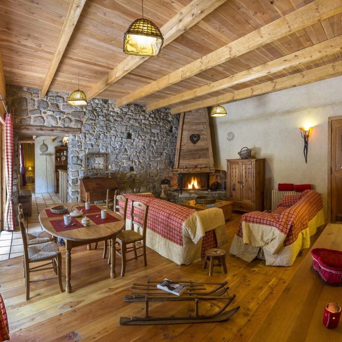 L'ambiance chaleureuse à l'image d'un chalet de montagne avec tout le confort et une décoration soignée !