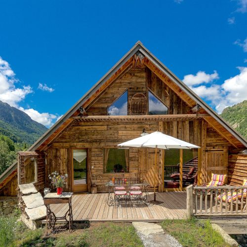 L’Écrin des Hautes-Alpes, Eco-Gîte de Charme dans les Alpes à 1200m d'Altitude. Parc National des Écrins.